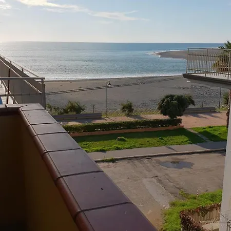 Bernardi Apartman SantʼEufemia Lamezia